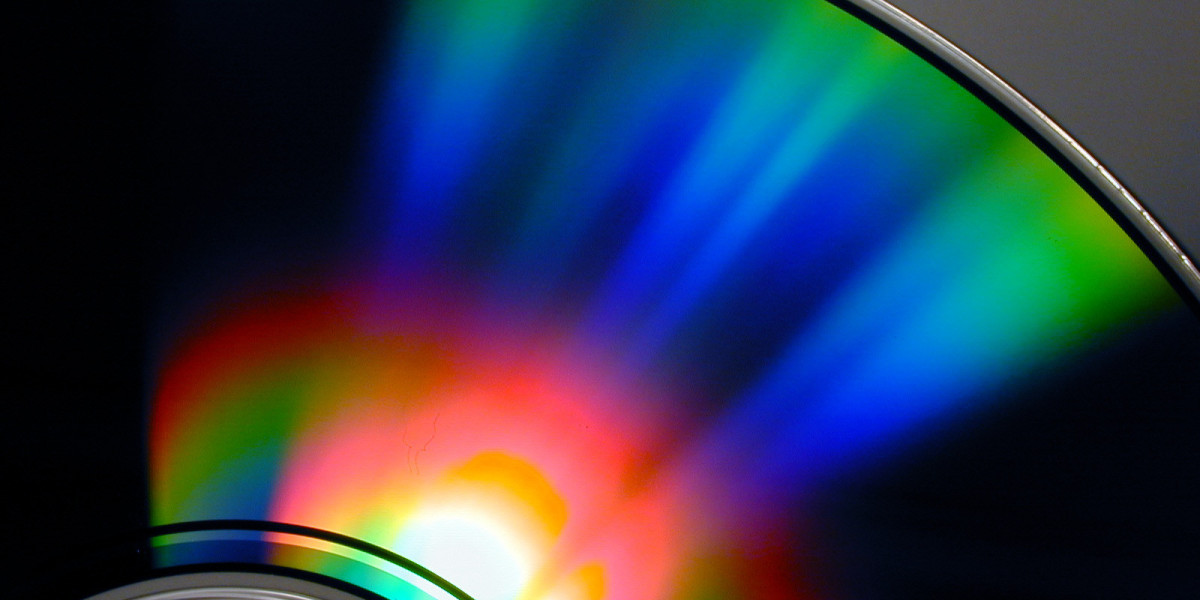 Play on the official site