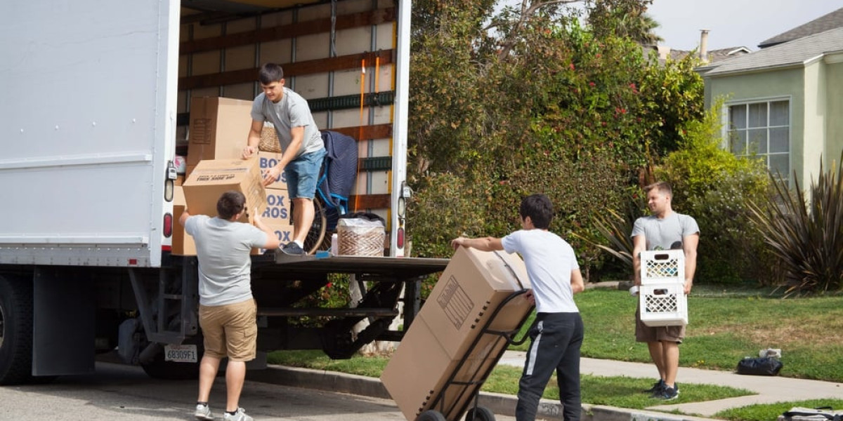 Beyond the Boxes: How Office Movers in Sarasota Ensure a Smooth Business Relocation