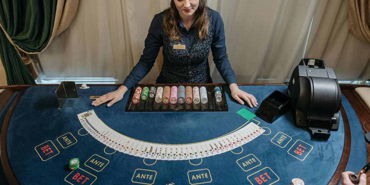 Uncovering the Truth: Inavegas and the Gambling Site Scam Verification Community