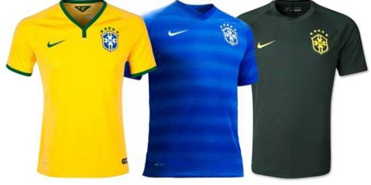 Camisetas de fútbol de Inglaterra: cómo se entienden en el mercado, el estilo y la cultura futbolística