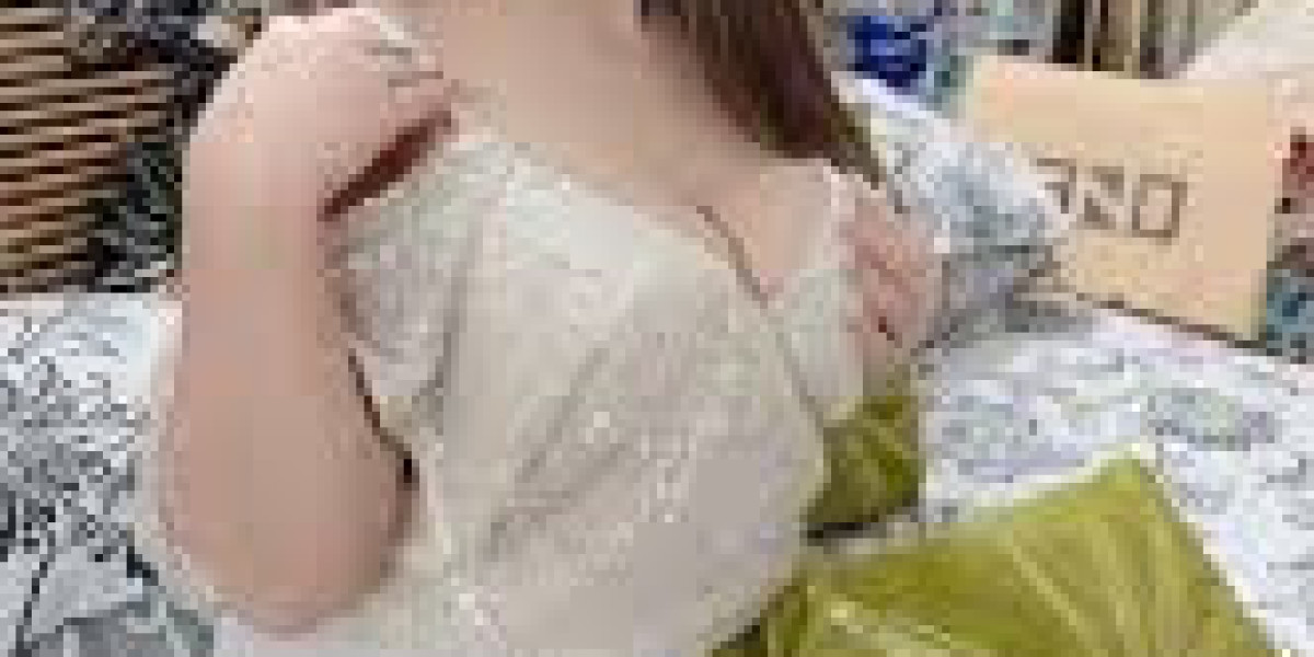 Understanding Online Trends Related to Call Girls and Escorts in Lahore