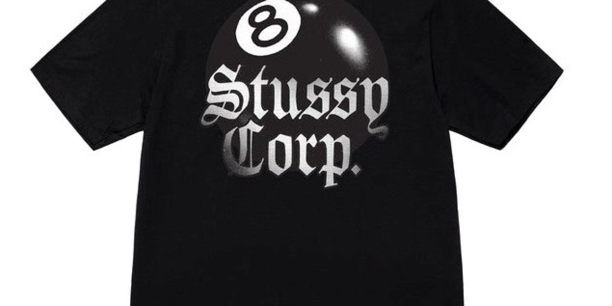The Rising Popularity of Stussy Hoodie and Shirt in 2026