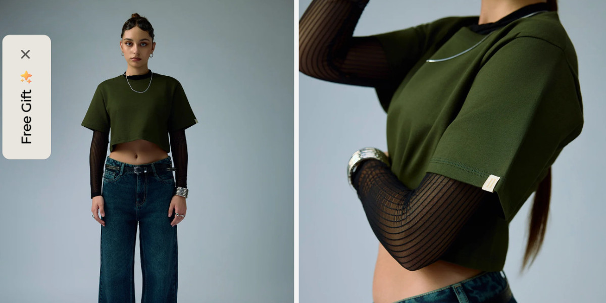 Boxy Tees vs Regular T-Shirts: Which One Should You Choose?